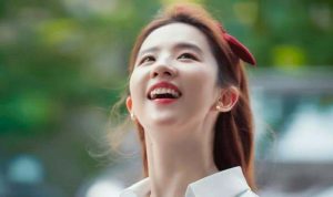 Ảnh cô gái cười